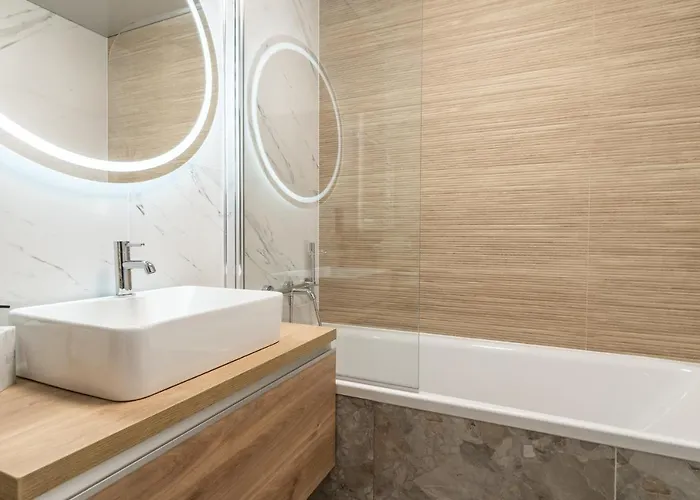 Destino - Nowe Osiedle, Parking, Klimatyzacja Γκλίβιτσε